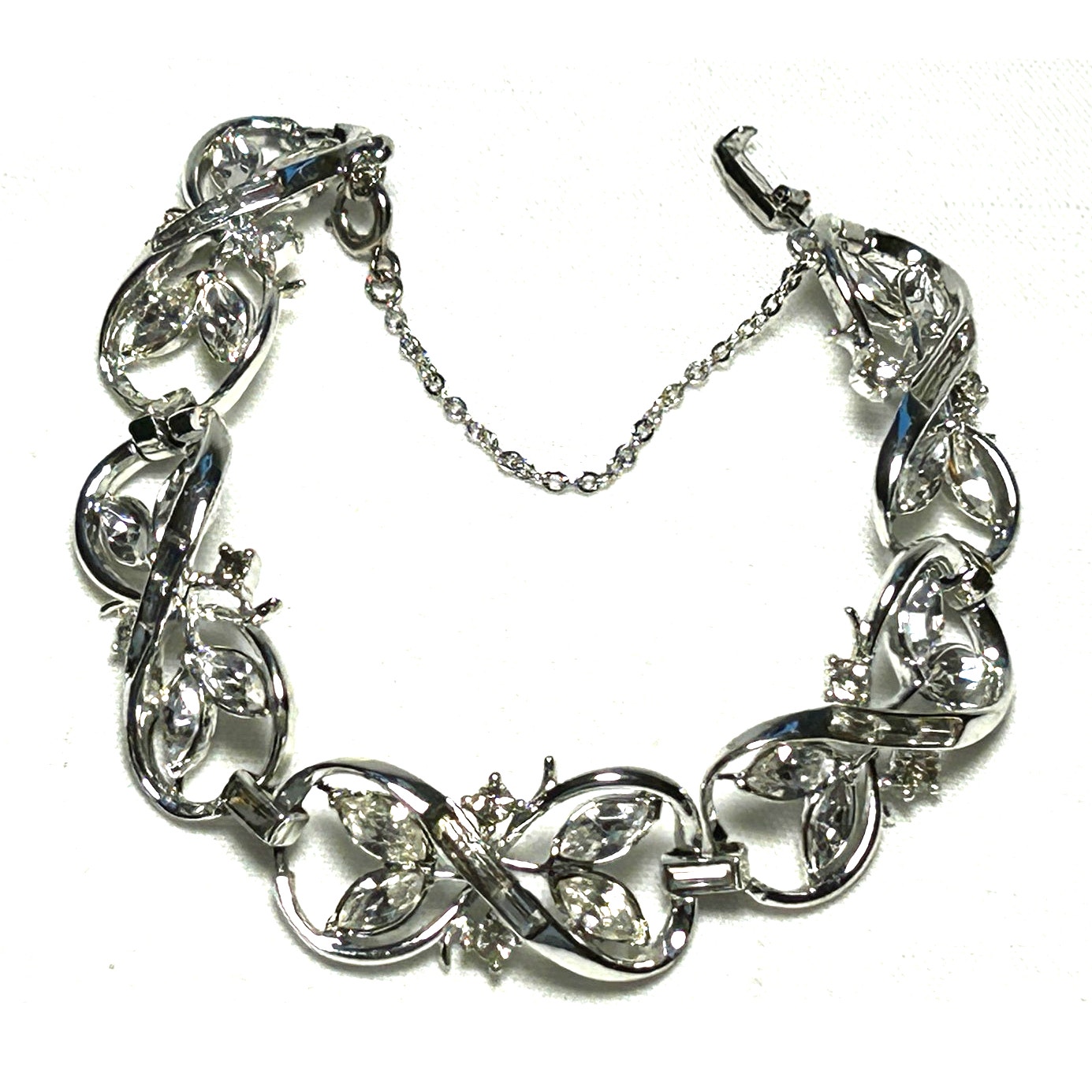 Vintage Coro Silver Tone Rhinestone Bracelet Safety Chain Mid Century Elegance 23$